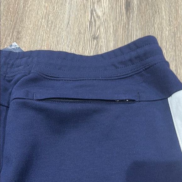 Polo by Ralph Lauren Blue and White Athletic Shorts - Picture 4 of 4